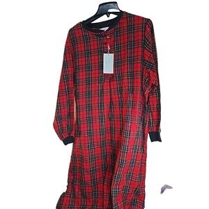 CABERNET Women’s Red Plaid Flannel Nightgown Size SMALL Long Sleeve NWT LONG